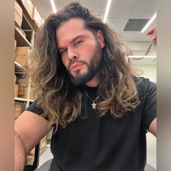 Meet your Posher, Ernesto - Picture 4 of 11